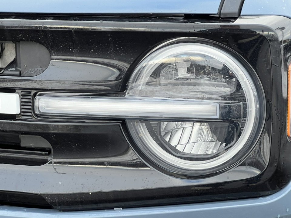 Certified 2023 Ford Bronco Outer Banks w/ Sasquatch Package image 35