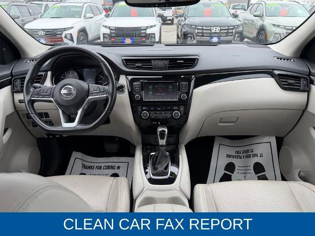 Used 2019 Nissan Rogue Sport SL w/ Premium Package AWD/4WD image 4