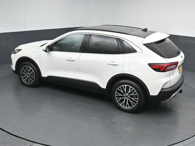 Certified 2024 Ford Escape SE w/ PHEV Premium Package image 11