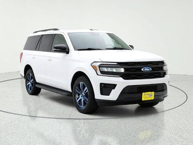 Certified 2024 Ford Expedition XLT RWD image 1