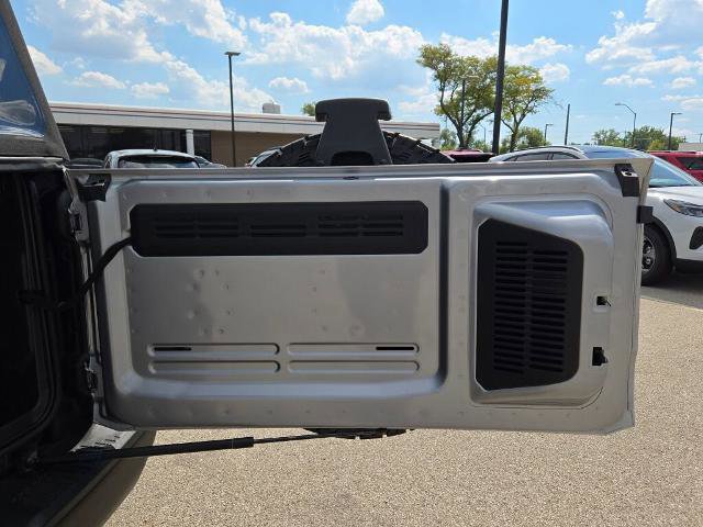 Certified 2024 Ford Bronco Black Diamond image 14