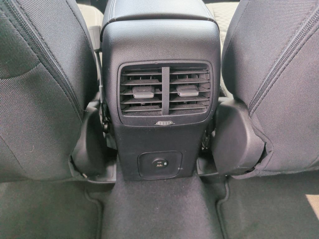 Certified 2022 Ford Escape SE w/ SE Sport Appearance Package AWD/4WD image 18