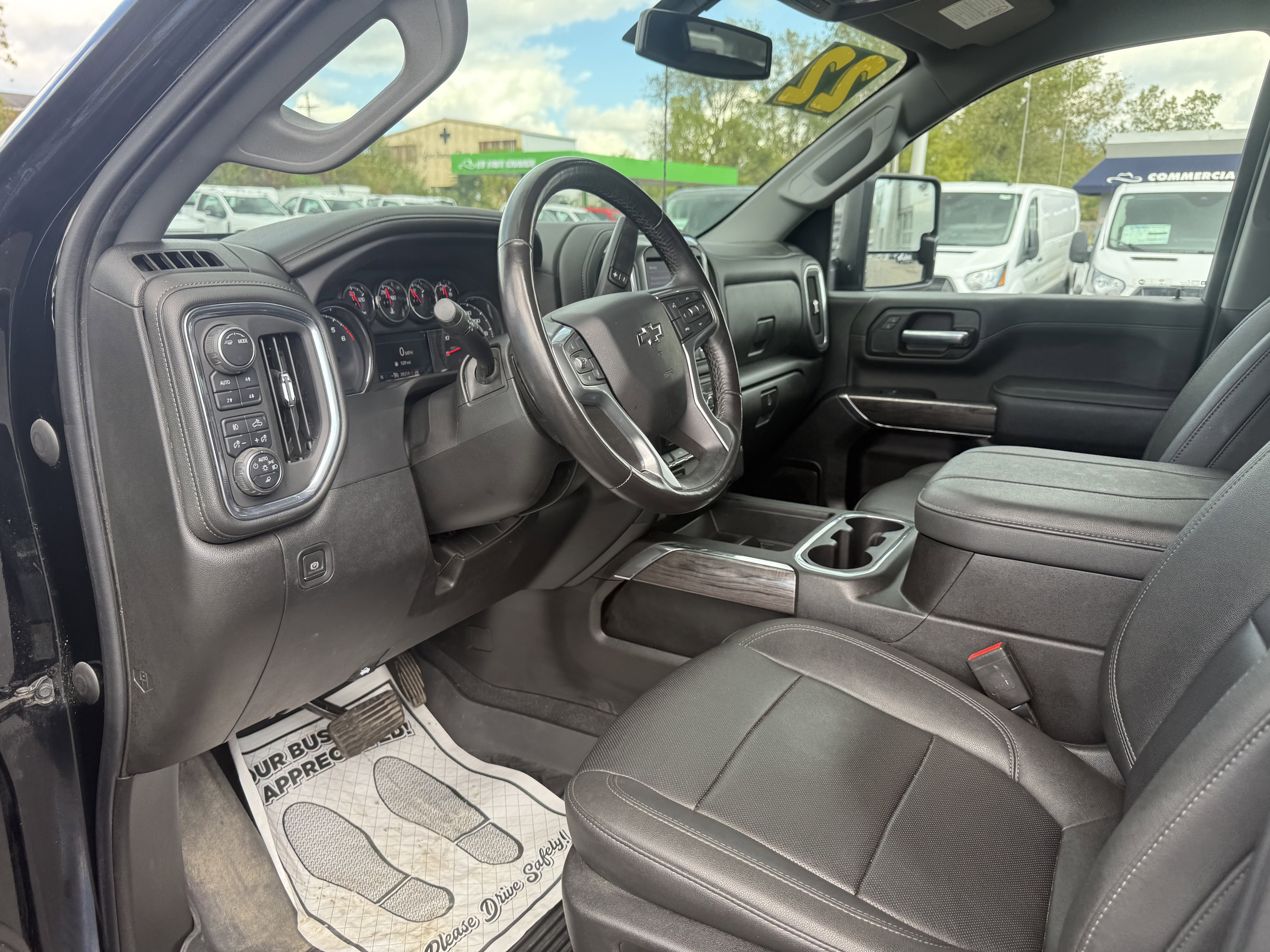 Used 2023 Chevrolet Silverado 2500 LTZ w/ LTZ Plus Package image 8