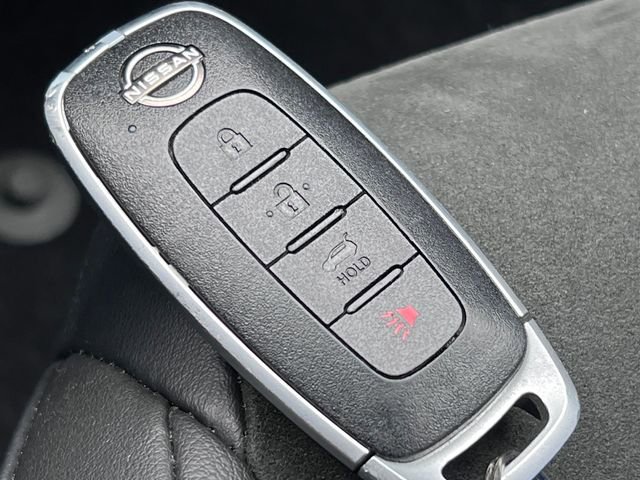 Used 2024 Nissan Ariya AWD image 28