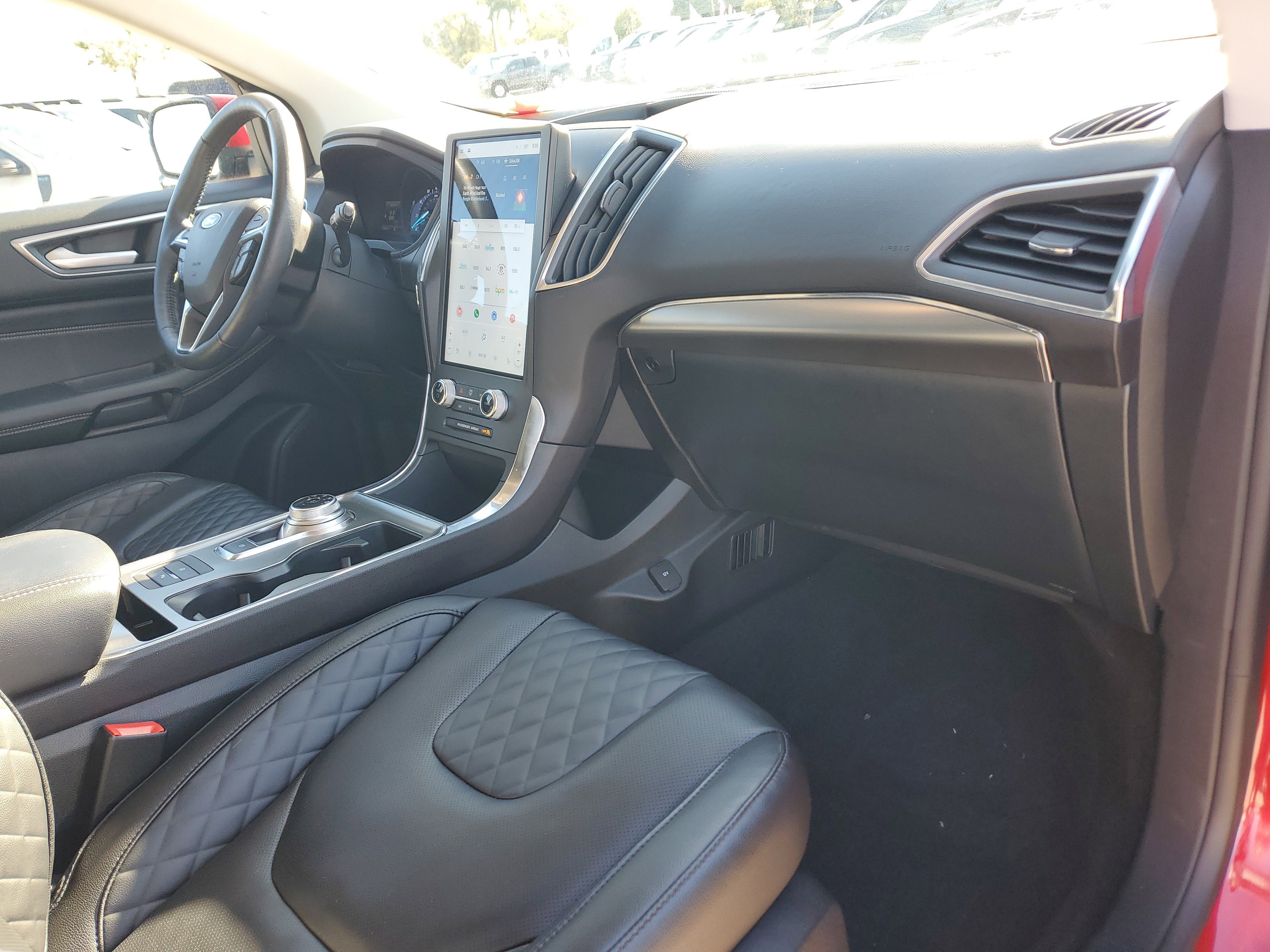 Certified 2024 Ford Edge Titanium w/ Equipment Group 301A image 20