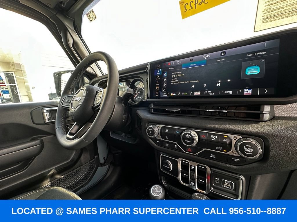 Used 2025 Jeep Gladiator Sport AWD/4WD image 24