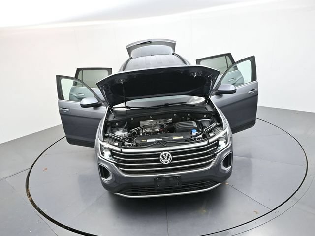 Used 2024 Volkswagen Atlas SE AWD/4WD image 40