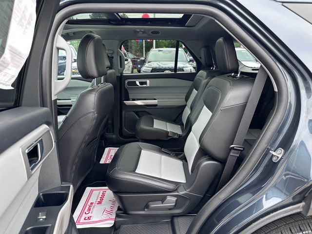 Certified 2024 Ford Explorer XLT w/ Equipment Group 202A AWD/4WD image 9