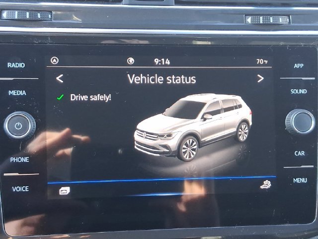 Used 2023 Volkswagen Tiguan SE FWD image 37