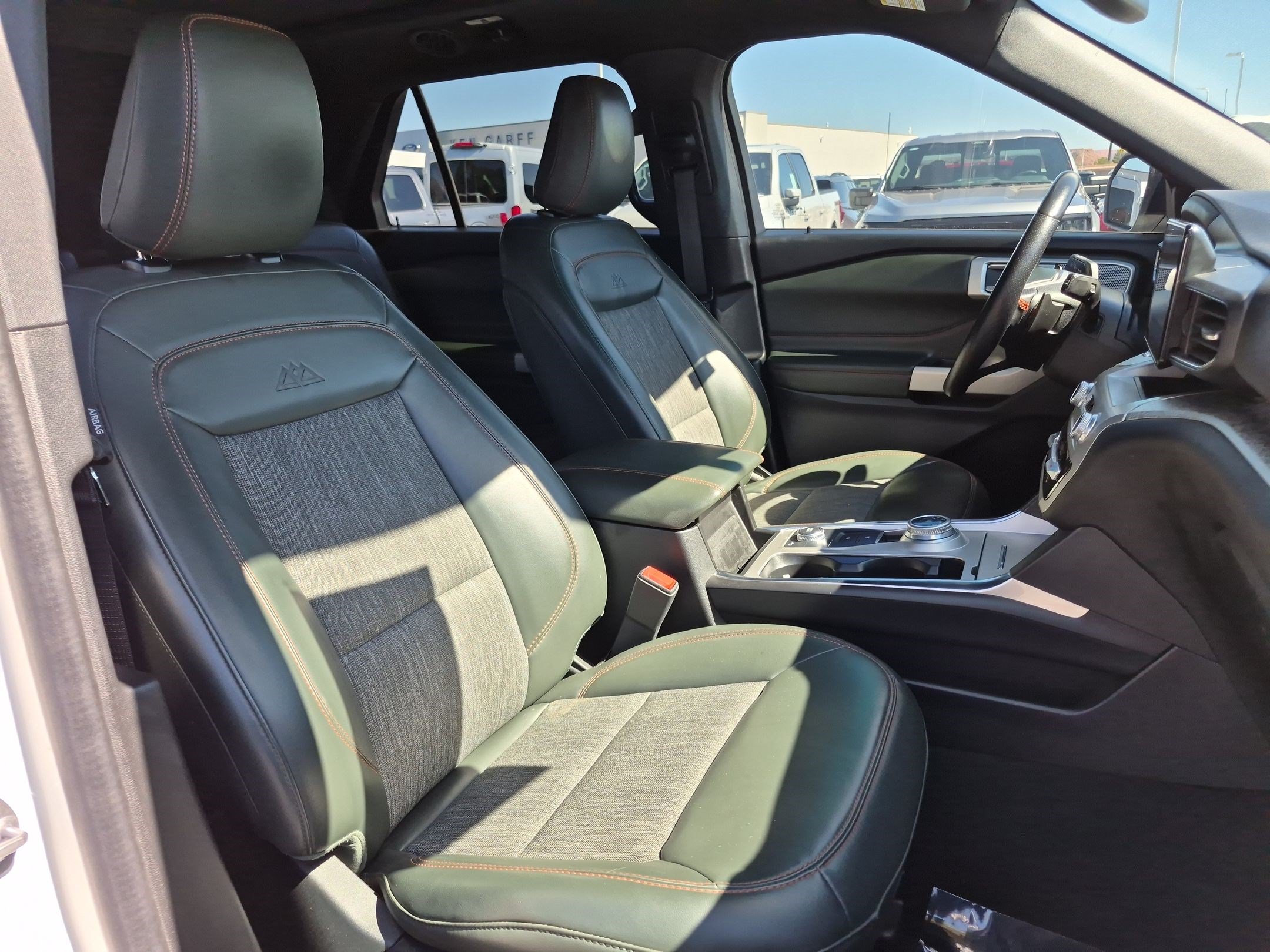 Certified 2022 Ford Explorer Timberline w/ Timberline Technology Package AWD/4WD image 32