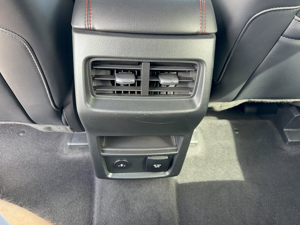 Certified 2024 Ford Edge ST-Line AWD/4WD image 28