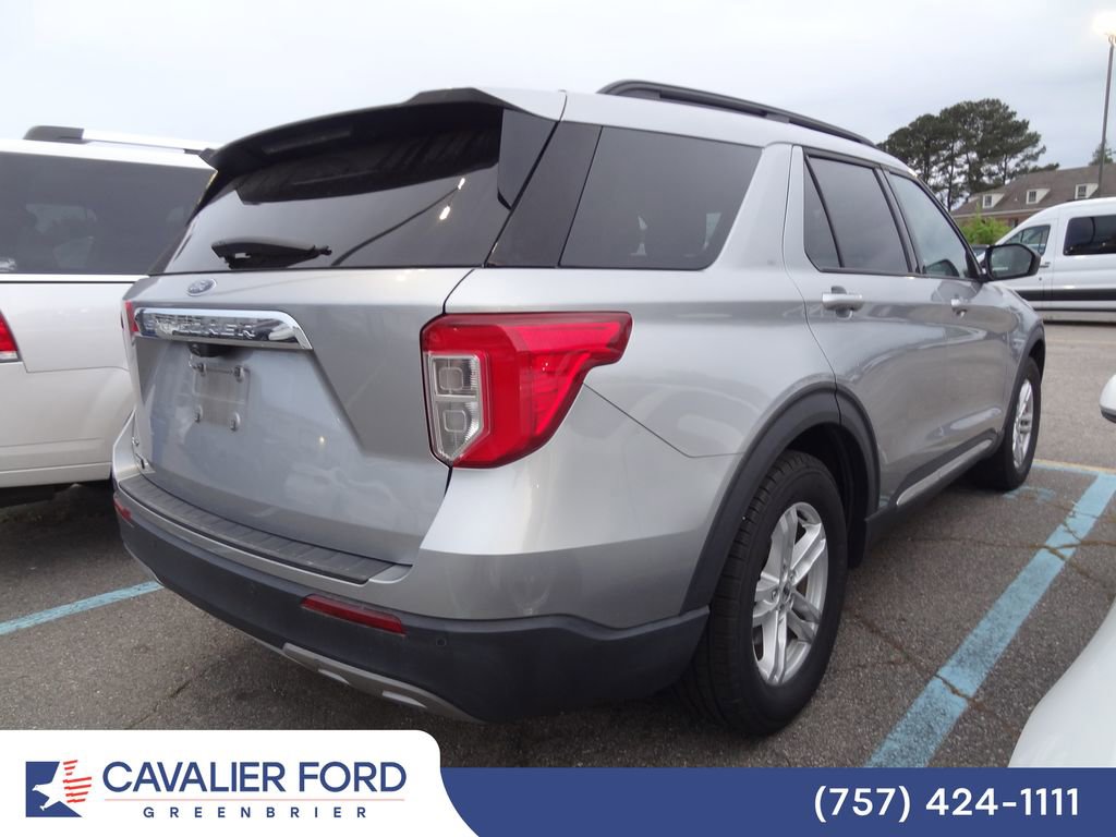 Certified 2021 Ford Explorer XLT w/ Equipment Group 202A RWD image 6