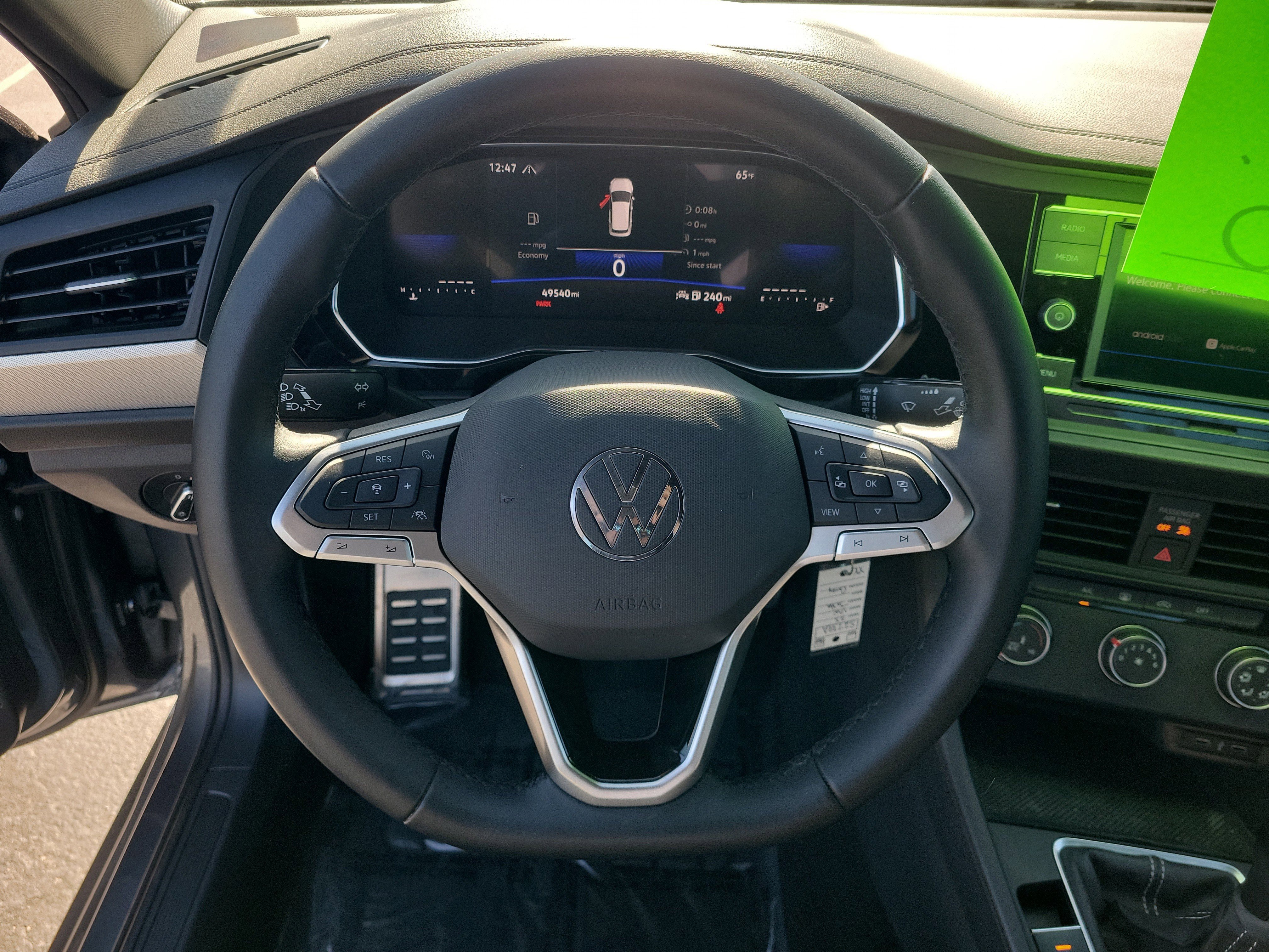 Used 2023 Volkswagen Jetta Sport image 24