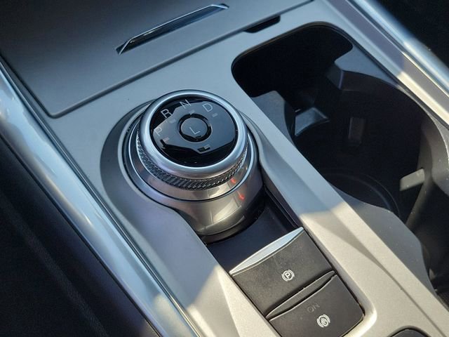 Certified 2022 Ford Explorer XLT w/ Equipment Group 202A image 26