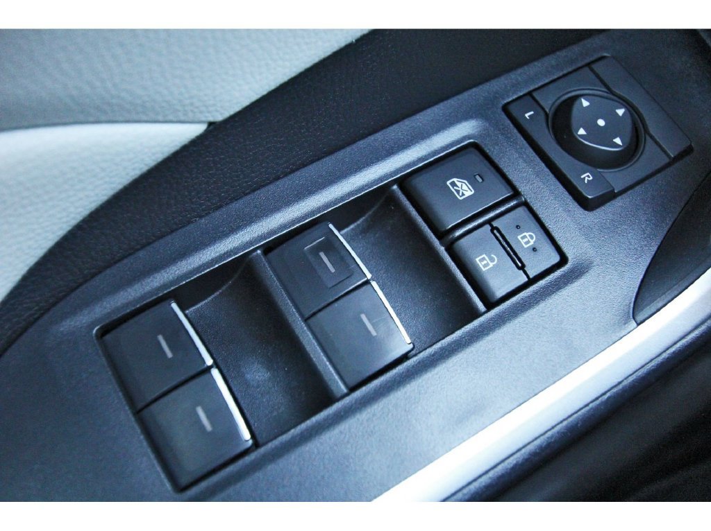 Used 2024 Toyota RAV4 XLE Premium FWD image 22