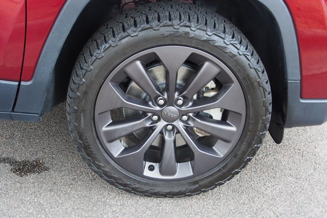 Used 2021 Jeep Cherokee Latitude Lux 80th Anniv w/ Quick Order Package 26U 80TH AWD/4WD image 8