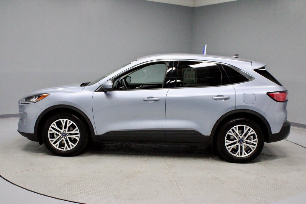 Certified 2022 Ford Escape SEL w/ Technology Package image 2