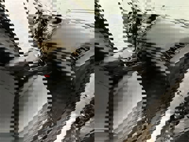 Certified 2018 Ford Escape SE image 22