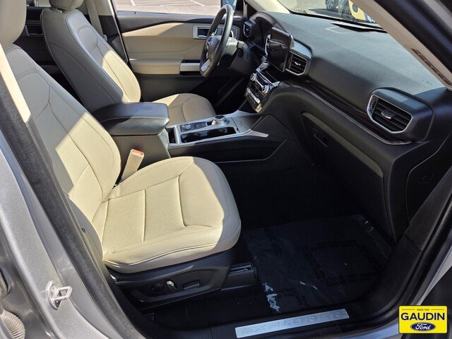 Certified 2023 Ford Explorer Limited AWD/4WD image 17