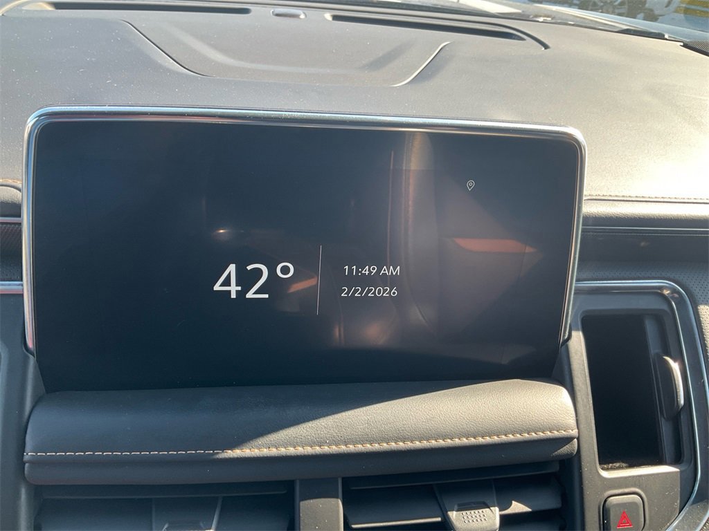 Used 2023 GMC Yukon XL AT4 image 23