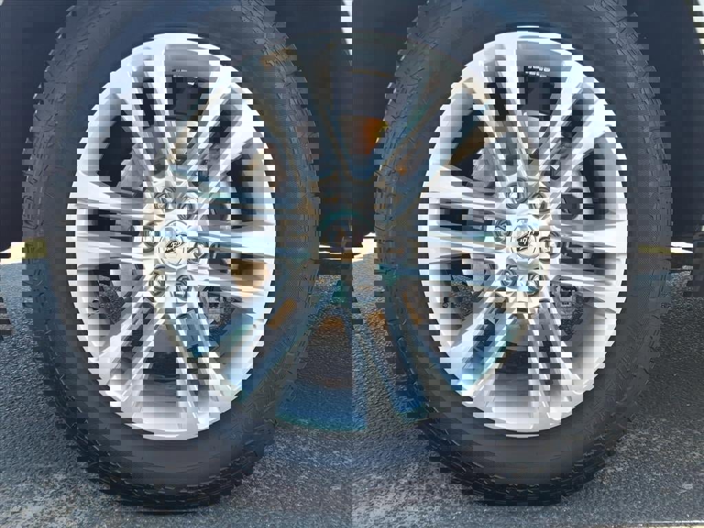 Certified 2024 Ford Expedition Max XLT image 9