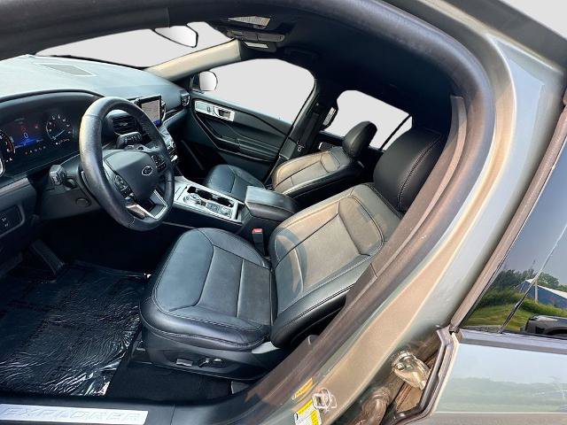 Certified 2020 Ford Explorer Limited AWD/4WD image 18