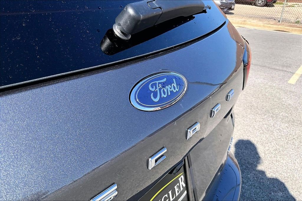 Certified 2023 Ford Escape ST-Line w/ Tech Pack #1 AWD/4WD image 31