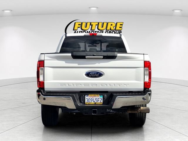 Certified 2018 Ford F350 Lariat w/ Camper Package image 4