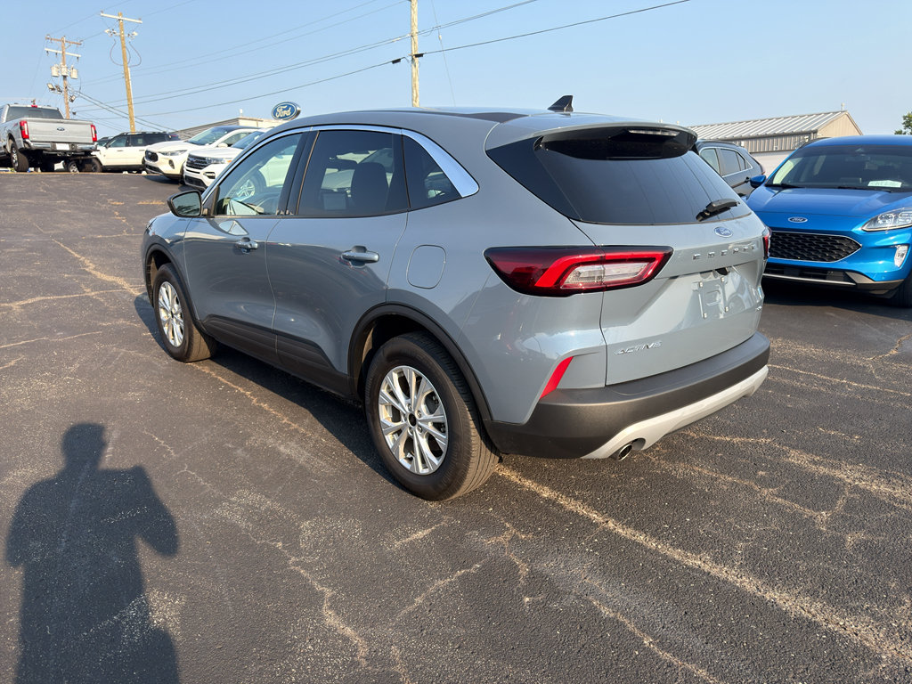 Certified 2024 Ford Escape Active AWD/4WD image 2