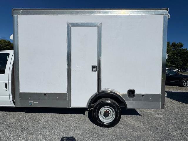 Certified 2023 Ford E-350 and Econoline 350 Super Duty w/ Power Windows & Locks Group RWD image 7