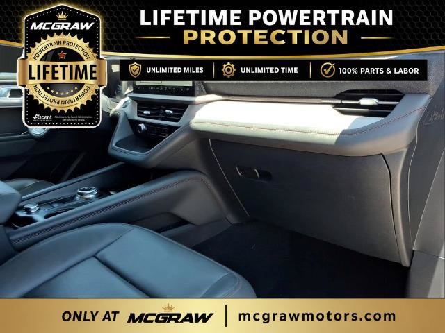 Certified 2025 Ford Explorer Active w/ Active Comfort Package AWD/4WD image 11