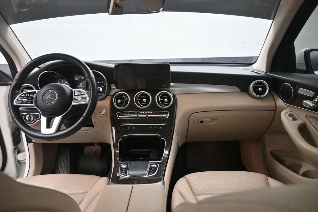Used 2022 Mercedes-Benz GLC 300 image 12