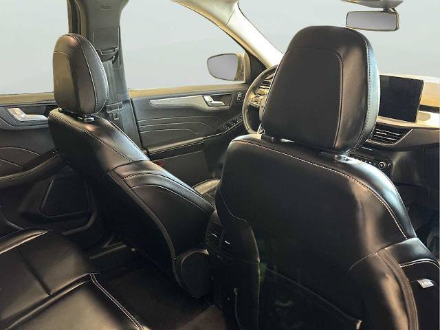 Certified 2024 Ford Escape Platinum AWD/4WD image 26