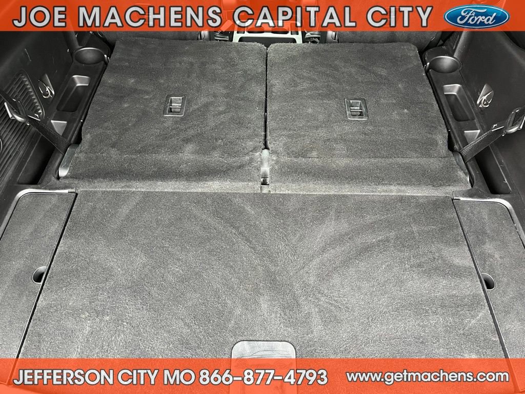 Certified 2020 Ford Explorer Platinum w/ Premium Technology Package image 10