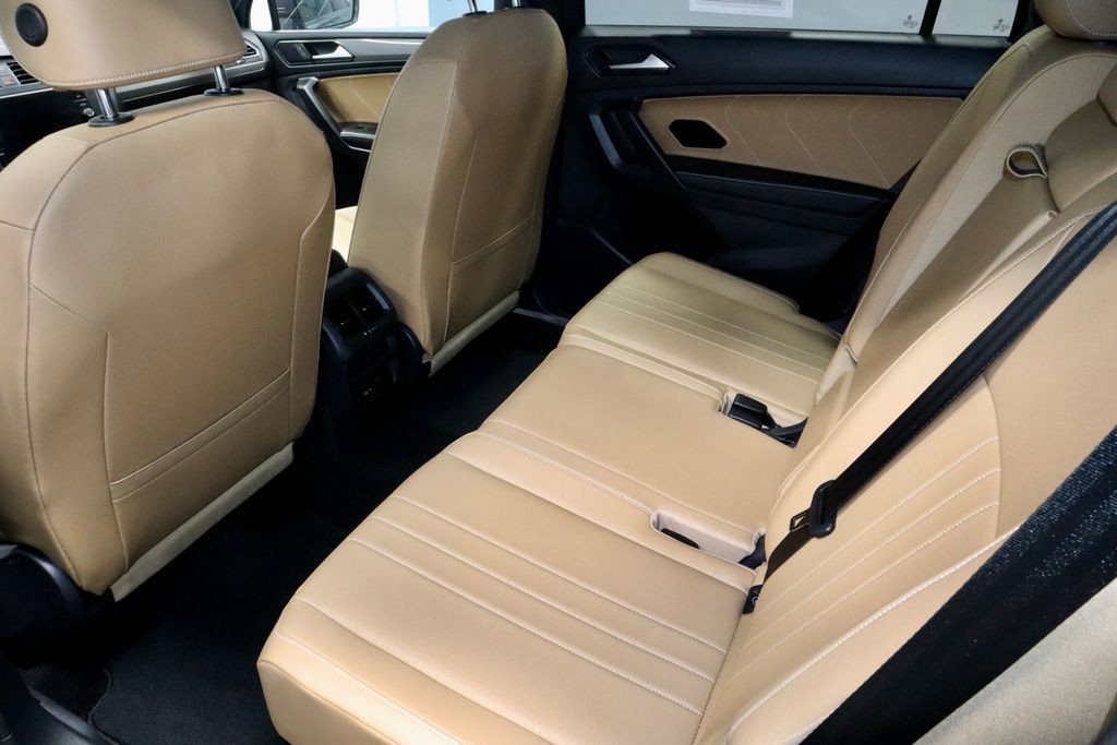 Used 2022 Volkswagen Tiguan SE image 20