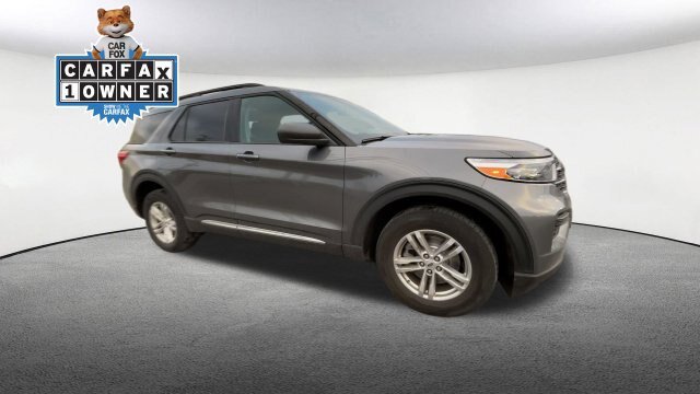 Certified 2023 Ford Explorer XLT AWD/4WD image 2