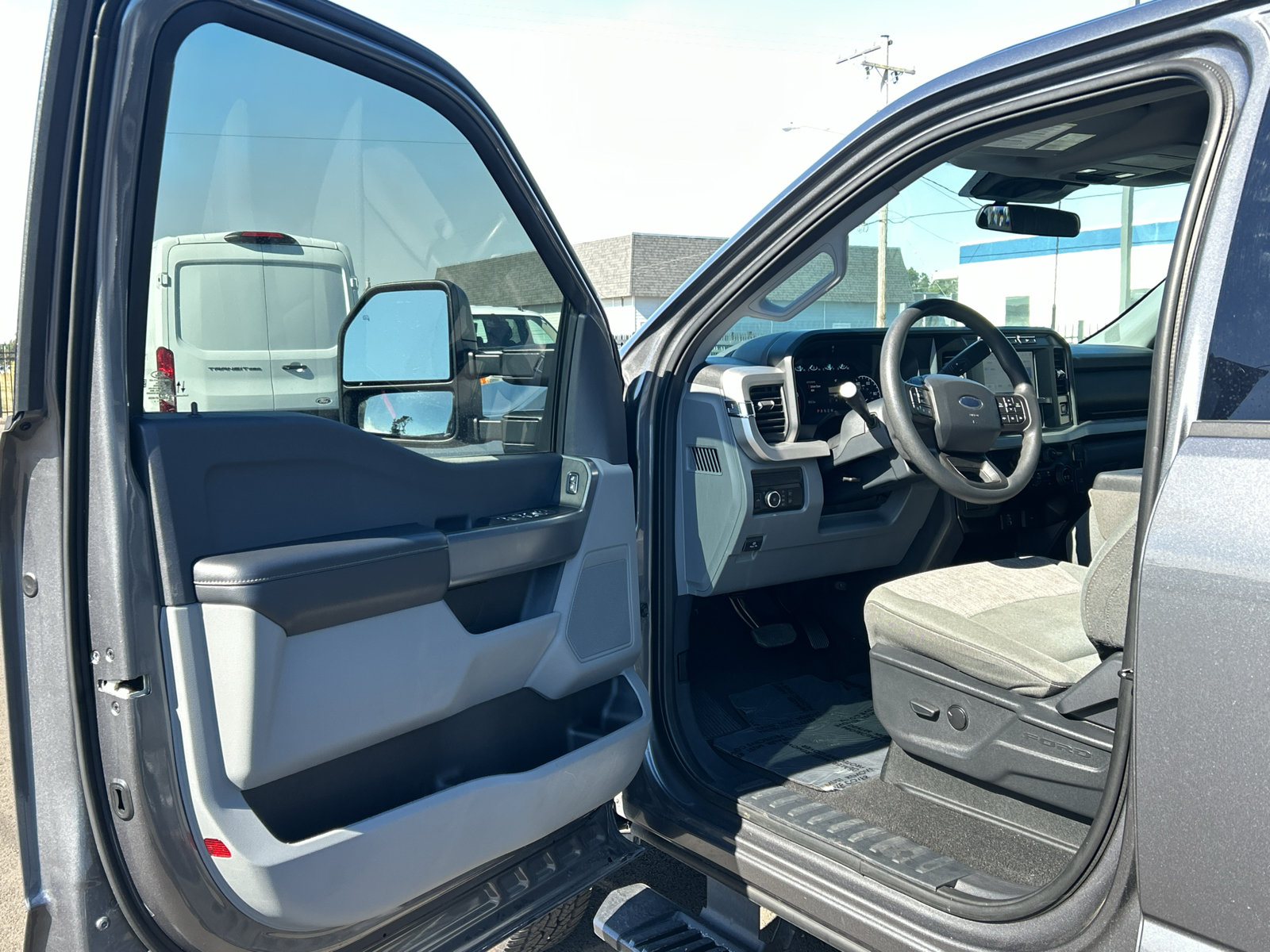 Certified 2024 Ford F250 XLT AWD/4WD image 15