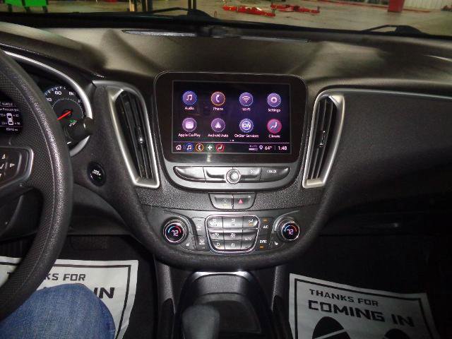 Used 2022 Chevrolet Malibu LT image 9