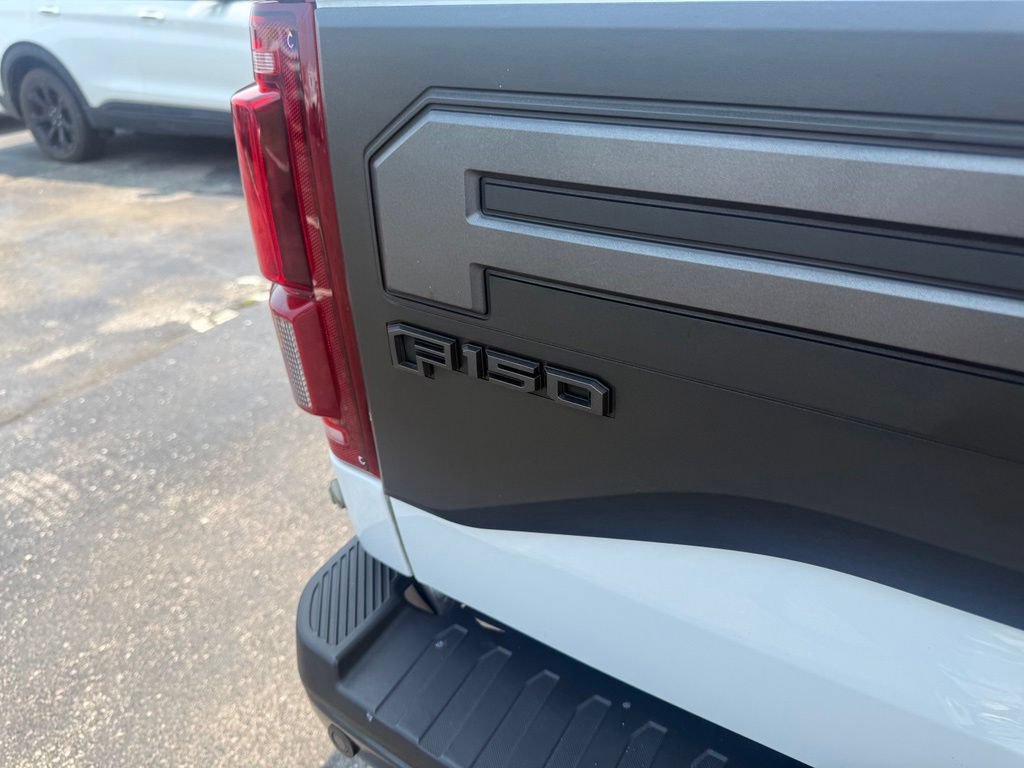 Certified 2019 Ford F150 Raptor w/ Equipment Group 802A Luxury AWD/4WD image 57