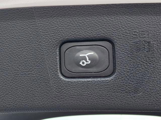 Certified 2019 Ford Edge SEL w/ Equipment Group 201A image 29