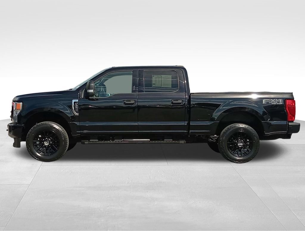 Certified 2022 Ford F250 XLT w/ Black Appearance Package AWD/4WD image 10
