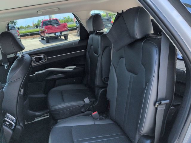 Used 2022 Kia Sorento EX w/ Panoramic Sunroof Package FWD image 14