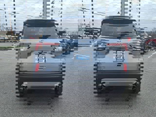 Certified 2022 Ford Escape SE w/ Convenience Package image 4