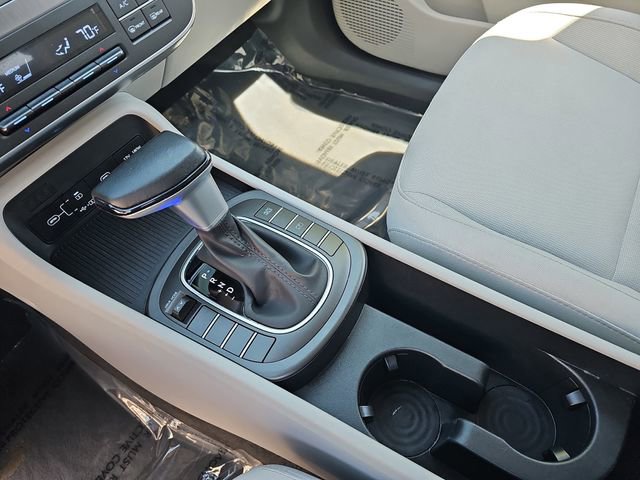 Used 2025 Hyundai Kona SEL FWD image 23