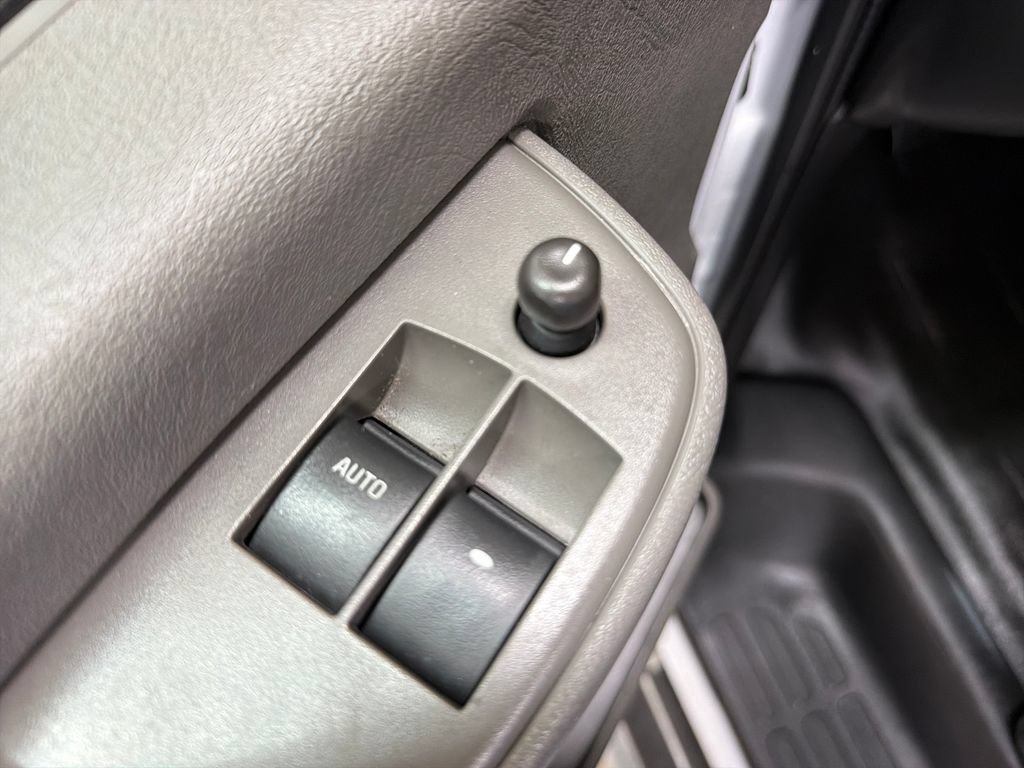 Used 2025 GMC Savana 2500 w/ Driver Convenience Package RWD image 17