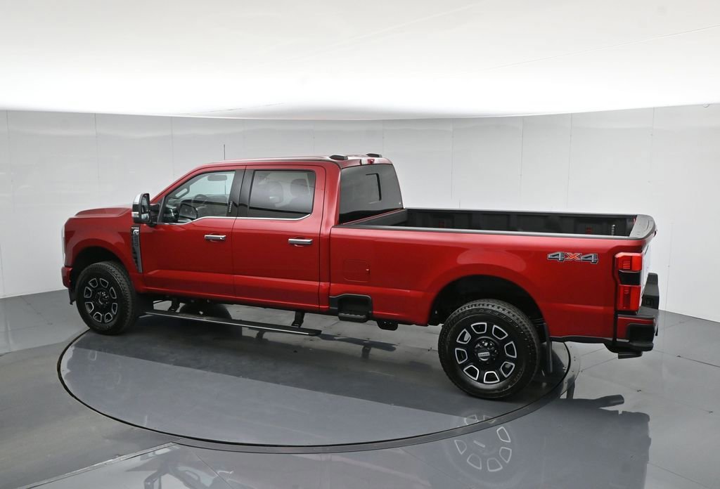 Certified 2024 Ford F250 Platinum image 18