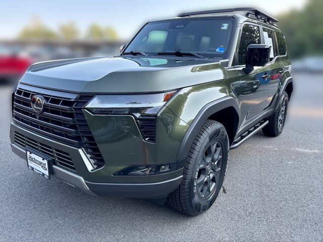Used 2024 Lexus GX 550 AWD/4WD image 4