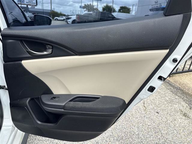 Used 2018 Honda Civic Sport image 21