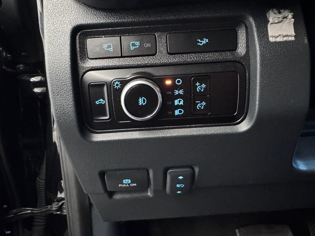 Certified 2023 Ford F350 Lariat w/ Lariat Ultimate Package AWD/4WD image 16
