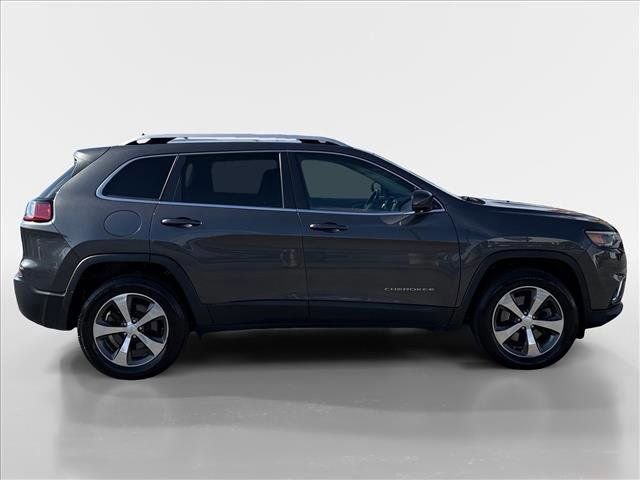 Used 2020 Jeep Cherokee Limited image 2